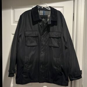 EUC London Fog Men’s Mid-Weight Black Car Coat Size XL.